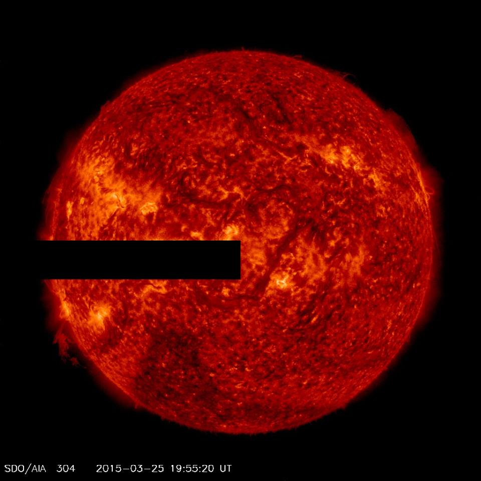 PIX_2015/CME_03-25_195520UT