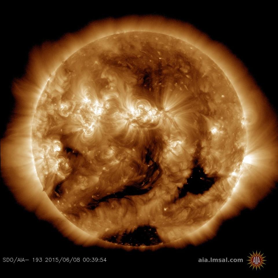 CME_06-08_080039UT_SDO-AIA