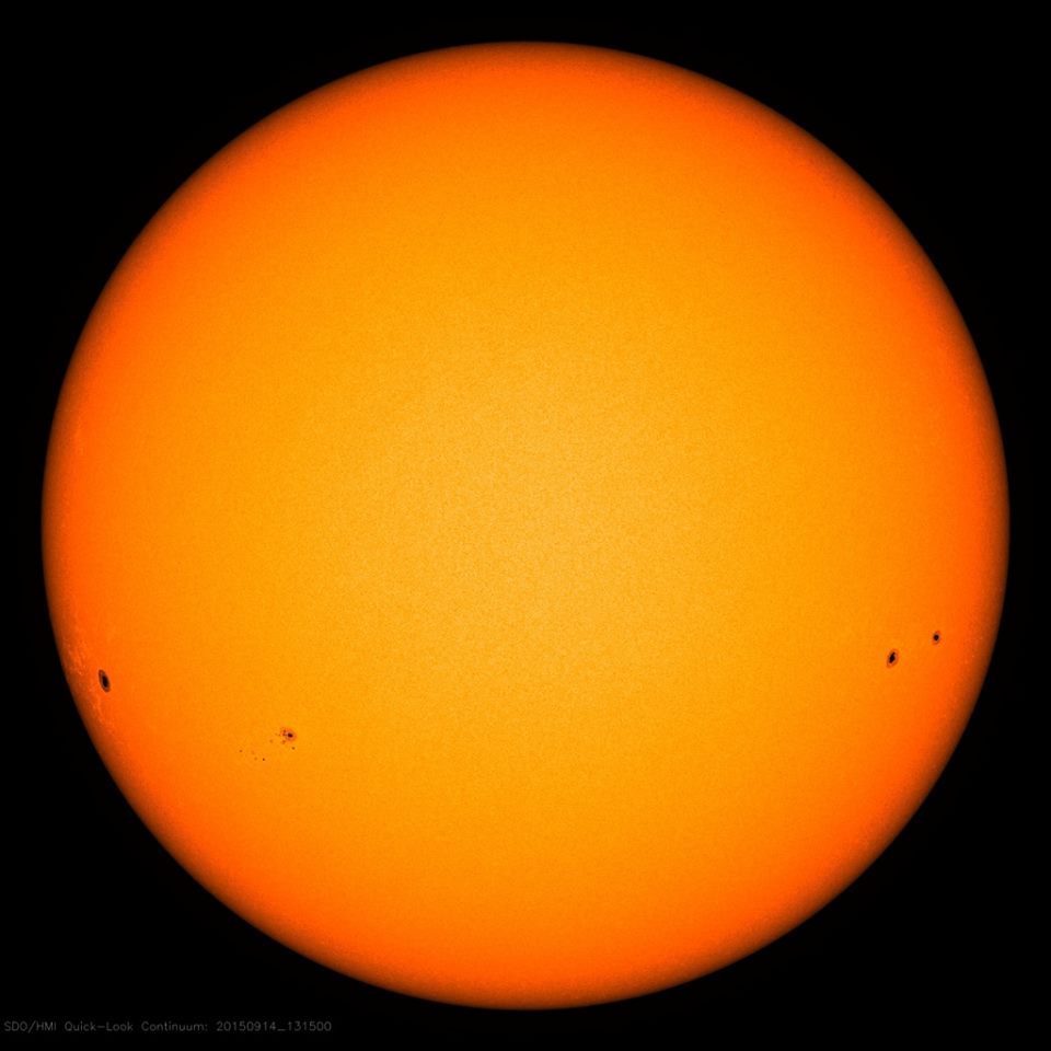 Sunspot_2403ReturnsAs2418_20150914_131500_SDO-HMI