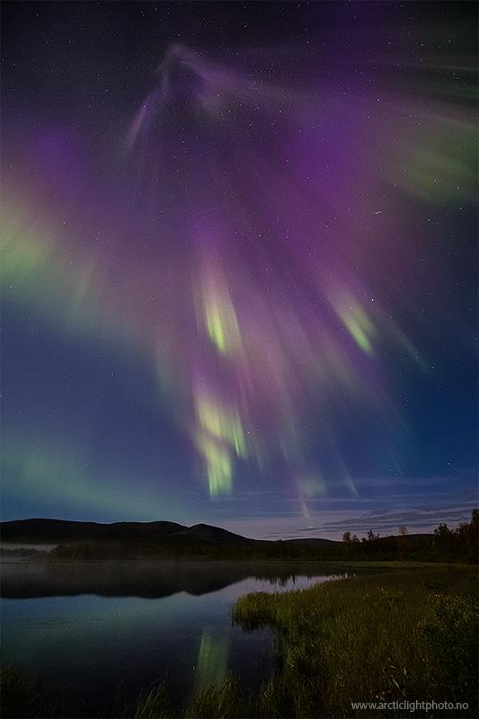 Aurora_2012-09-04_Breathtaking-'AngelOfLight'-byOleSalomonsen