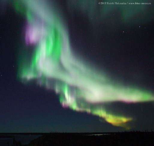 Aurora_2013-09-16_UnicornWingedHorseOverPreludeLkYellowknife,NW-Territories,Canada-byYuichiTakasaka