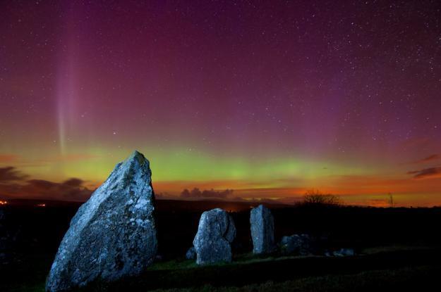 Aurora_Purple_2012-04-23_N,Ireland_byPaulMartin