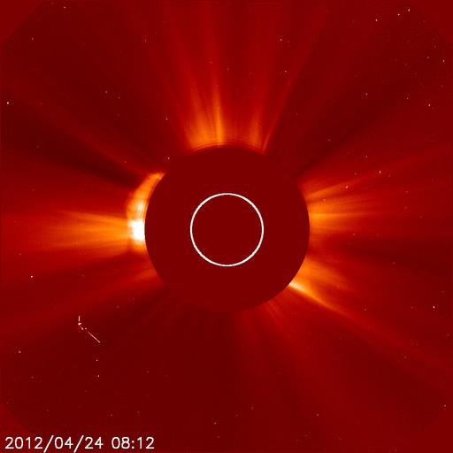 CME_2012-04-24_08;12_NASA-SOHO_Artifact