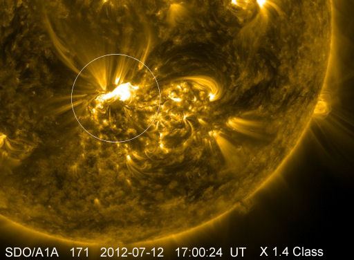 CME_2012-07_17,00,24UT_X1,4-Class_SDO-A1A-171