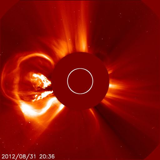 CME_2012-08-31_2036_Sunspot-1562_C8,4SolarFlare