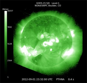 CME_2012-09-01_2332UTC_PTHNA-0,4s_GOES-15-SXI-Level-1_NOAA-SWPC