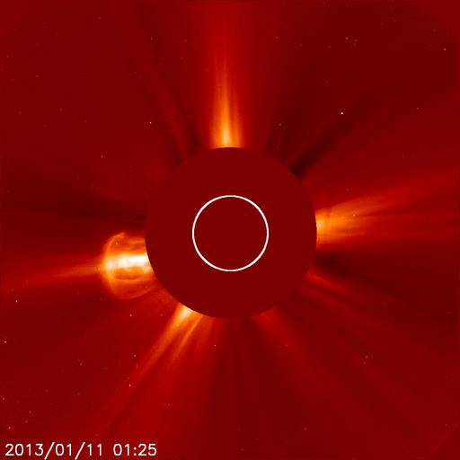 CME_2013-01-11_SOHO_2-M-class-SunFlair_AR-1654