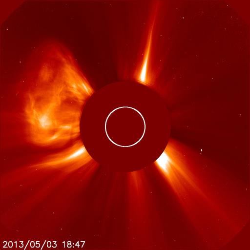 CME_2013-05-03_SunSpot-1731_C1,7class+M1,3classFlares