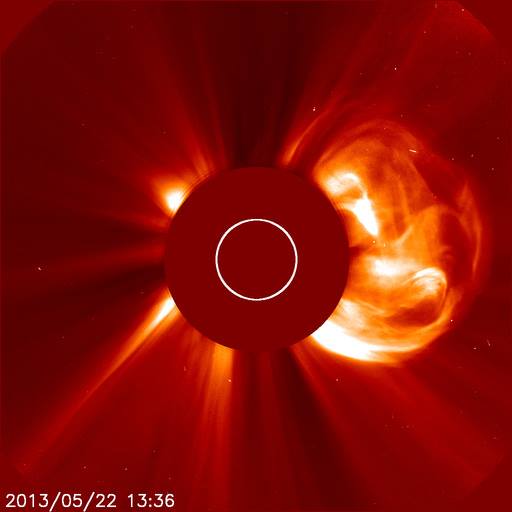 CME_2013-05-22_Sunspot-1745_Flare-M5