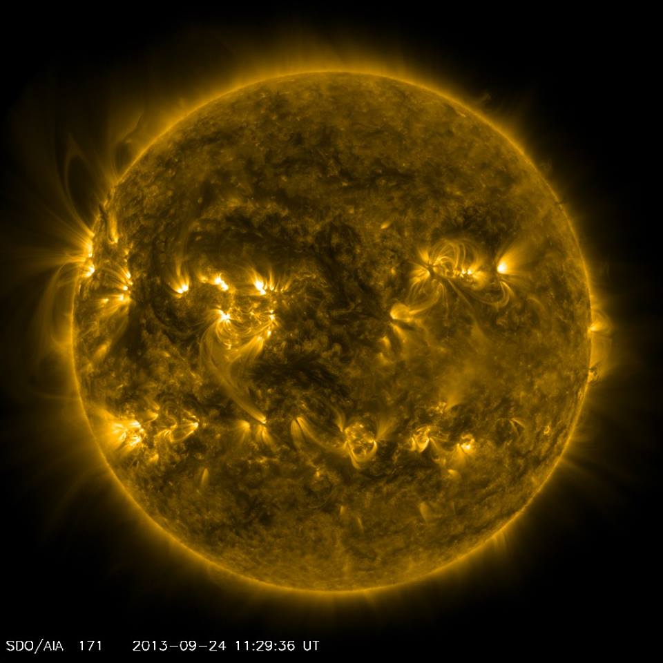 CME_2013-09-24_112936_SDO-AIA