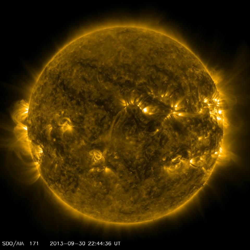 CME_2013-09-30_224436UT_SDO-AIA-171