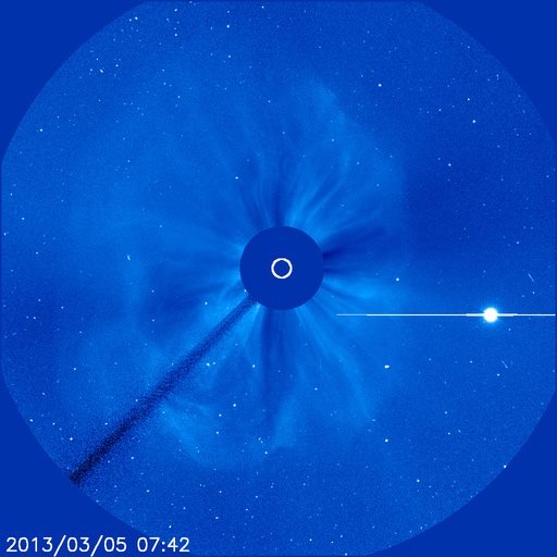 CME_2013_30-05_M1,2-Halo_Sunspot-1686