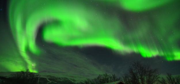 Dazzling Lapland Aurora Display _photo Chad Blakely _2012-01-25